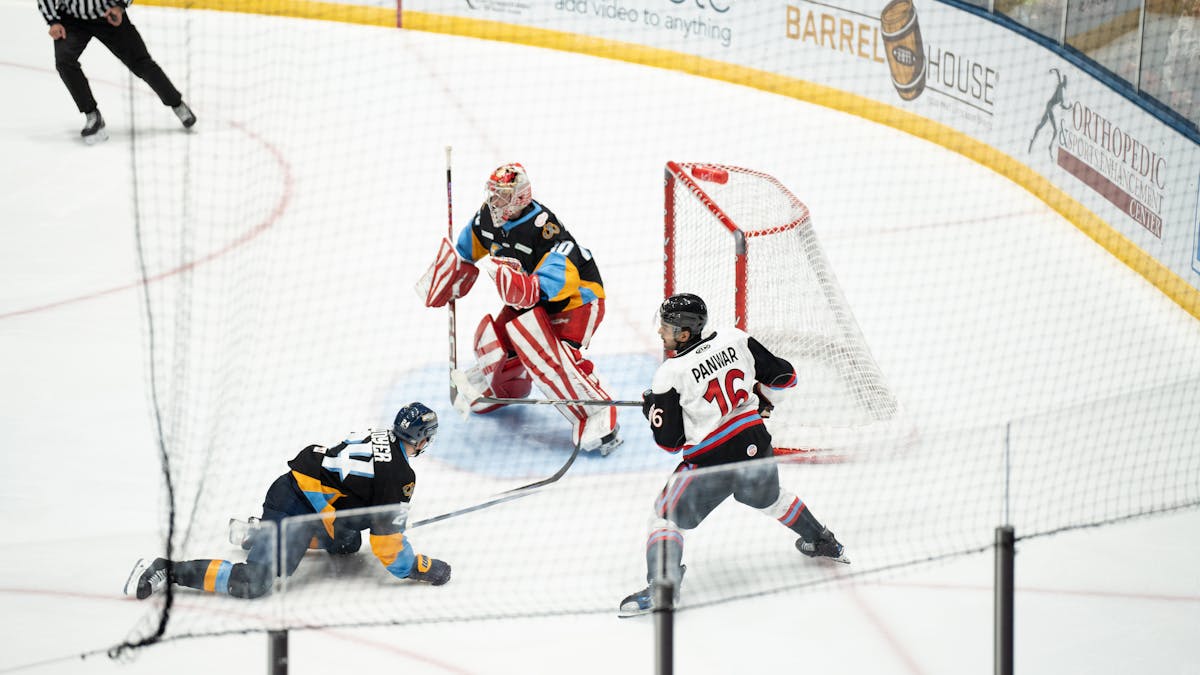 Walleye shut out the Bison in regular season premiere