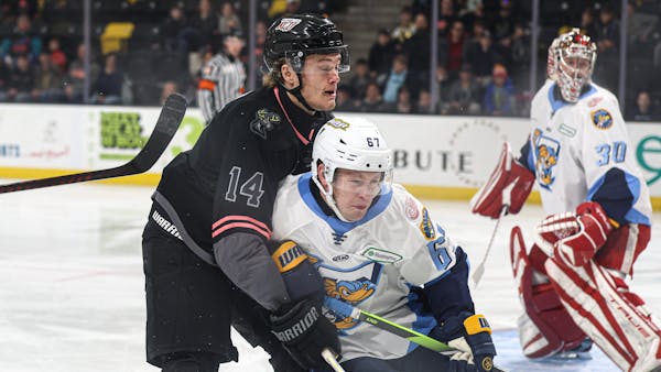 Ness, Craggs tally goals in Friday loss to Iowa