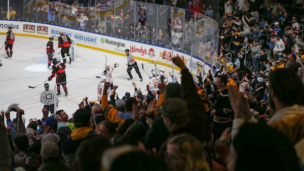 Kick off 2025 at a Walleye game this month